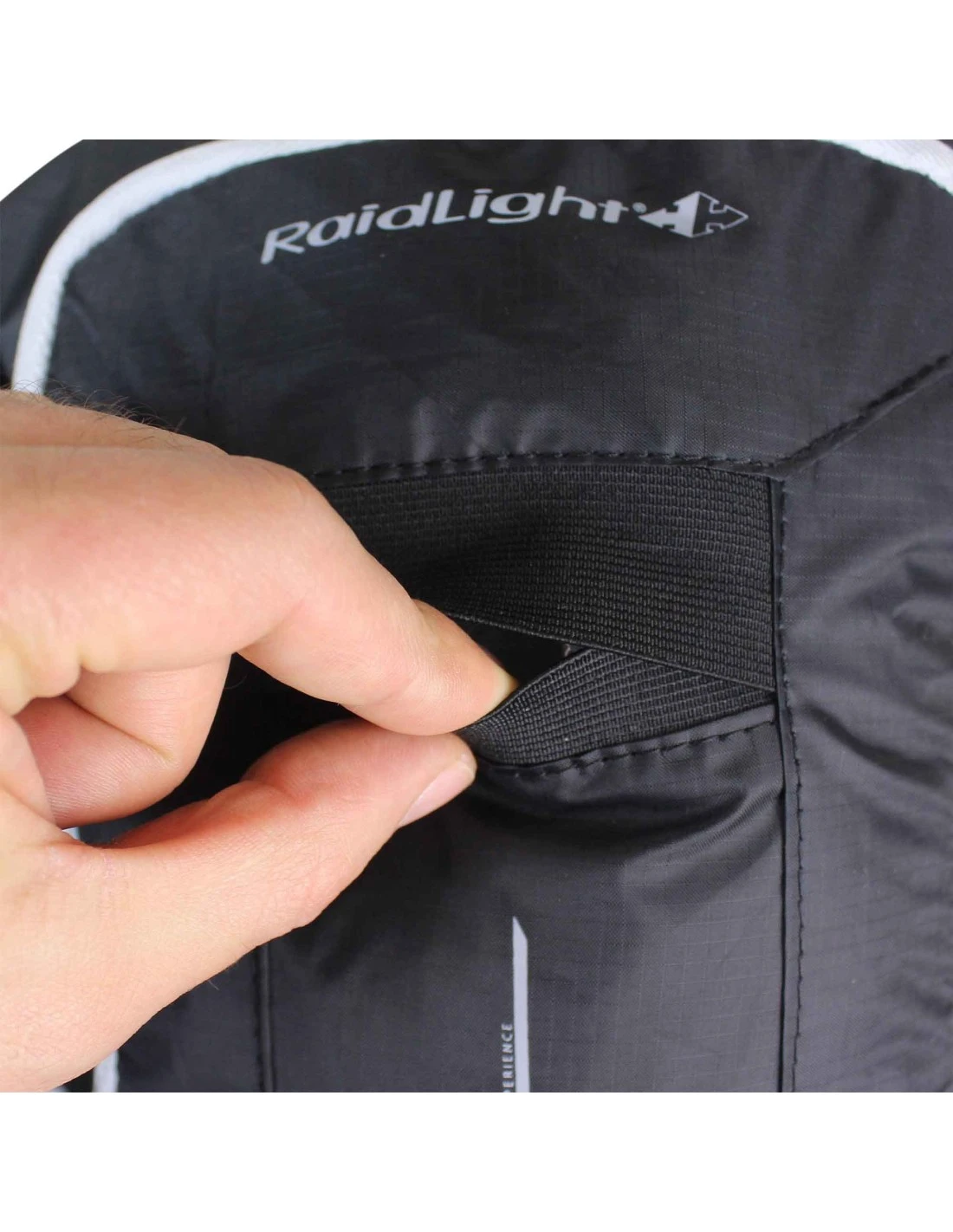 Sac à Dos Raidlight Trail Xp8 Black Light Grey 3 Sac à Dos Raidlight Trail Xp8 Black Light Grey – Image 3